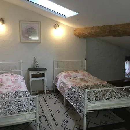 Hébergement de vacances Le Saint-Front-la-Rivière